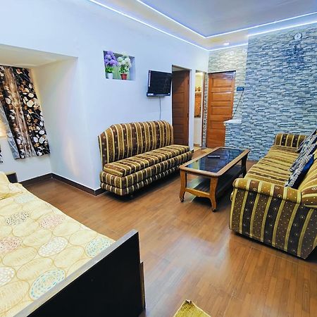 Kiara Home Stays Varanasi Exterior foto